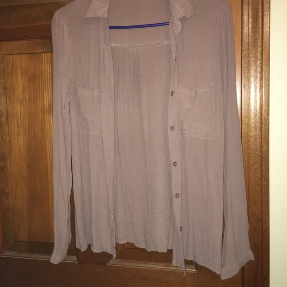 Long sleeved button up - Picture 2 of 4